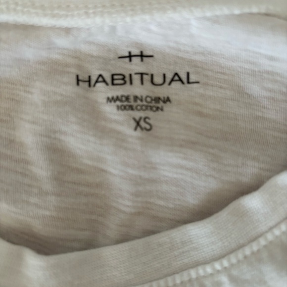 Habitual tee - Picture 5 of 5
